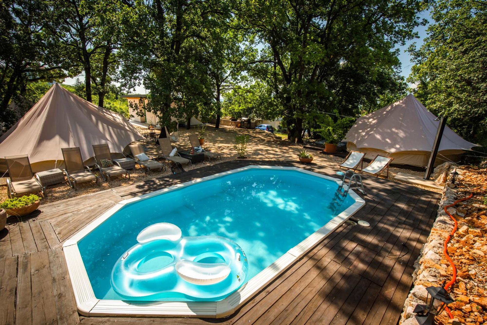 Rock Oak Camping 2 Imotski Exterior photo
